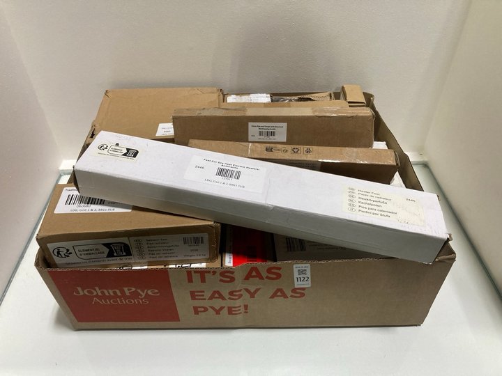 Lot 1122  
            Marchington SR19 - Delivery or Collection 

                
QTY OF ASSORTED FEET FOR COLUMN RADIATORS WITH RADIATOR PIPE FLANGES - ORIGINAL R...