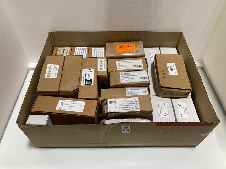 Lot 1124  
            Marchington SR19 - Delivery or Collection 

                
QTY OF ASSORTED RADIATOR VALVES - ORIGINAL RRP £500: LOCATION - RACKING 3