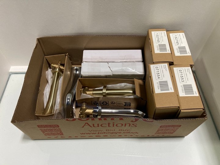 Lot 1127  
            Marchington SR19 - Delivery or Collection 

                
QTY OF ASSORTED BATH & BASIN SPOUTS - ORIGINAL RRP £200: LOCATION - RACKING 3