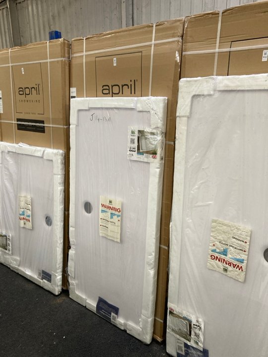 Lot 1133  
            Marchington SR19 - Collection 

                
(COLLECTION ONLY) SMOKED GLASS SILVER FRAMED 900 X 1950MM SHOWER PANEL WITH A STO...