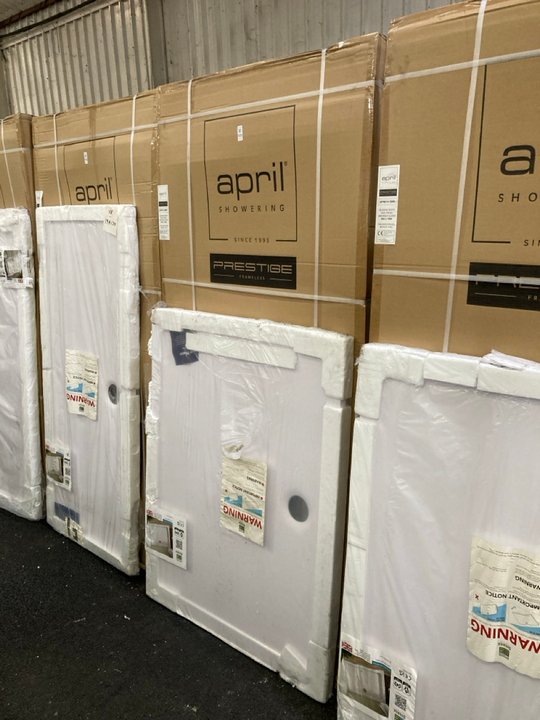 Lot 1135  
            Marchington SR19 - Collection 

                
(COLLECTION ONLY) SMOKED GLASS SILVER FRAMED 900 X 1950MM SHOWER PANEL WITH A STO...