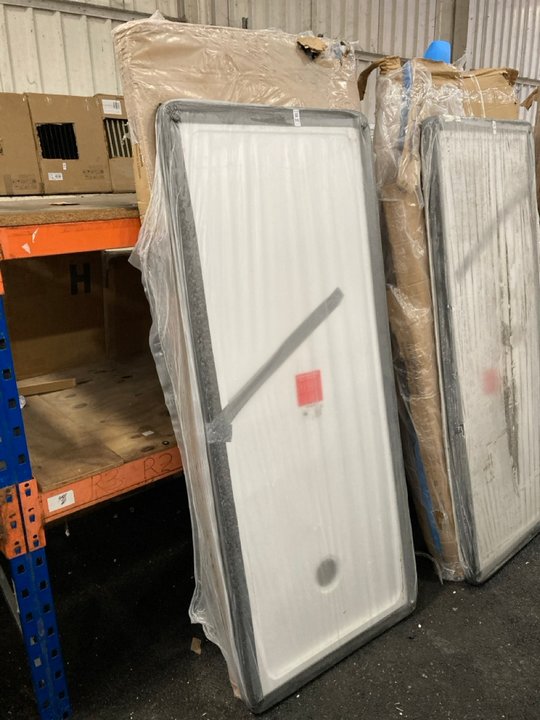 Lot 1142  
            Marchington SR19 - Collection 

                
(COLLECTION ONLY) CLEAR GLASS SILVER FRAMED 1200 X 1900MM SLIDING SHOWER DOOR WIT...