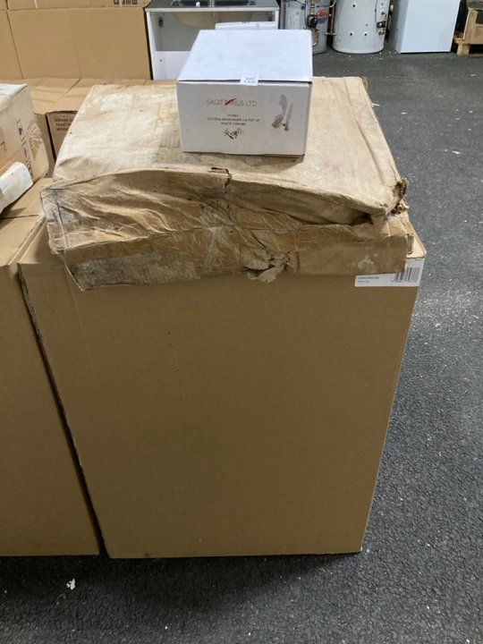 Lot 138  
            Marchington SR19 - Collection 

                
(COLLECTION ONLY) FLOOR STANDING 2 DOOR SEMI RECESSED SINK UNIT IN WHITE WITH A 6...