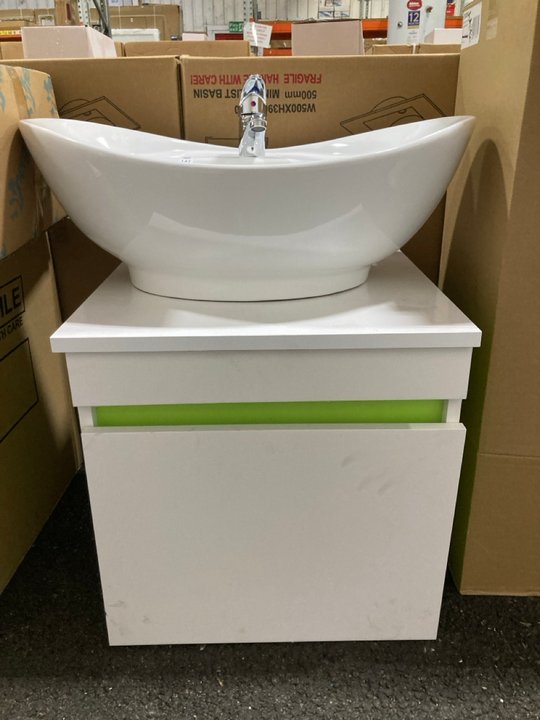 Lot 147  
            Marchington SR19 - Delivery or Collection 

                
WALL HUNG 1 DRAWER COUNTERTOP SINK UNIT IN WHITE 470 X 450MM WITH A 1TH CERAMIC B...