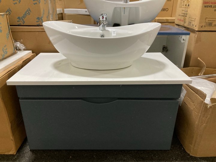 Lot 151  
            Marchington SR19 - Collection 

                
(COLLECTION ONLY) WALL MOUNTED 1 DRAWER COUNTERTOP SINK UNIT IN GLOSS GREY AND WH...