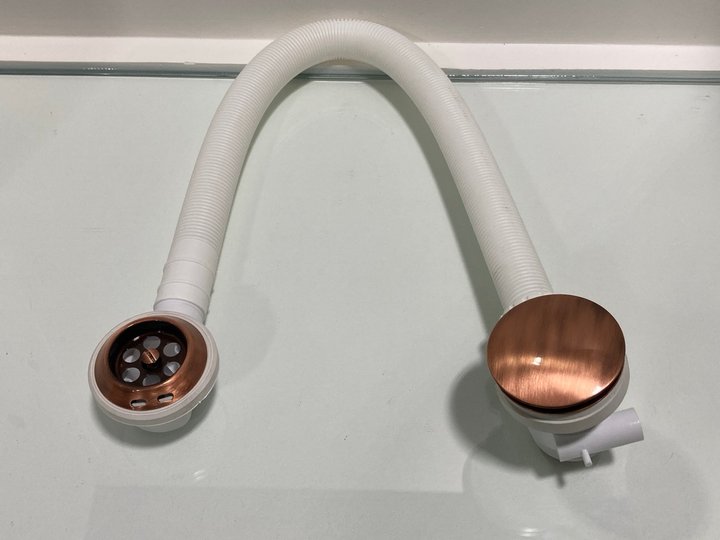 Lot 220  
            Marchington SR19 - Delivery or Collection 

                
BATH SPRUNG WASTE & OVERFLOW IN COPPER - ORIGINAL RRP £90: LOCATION - RACKING 1