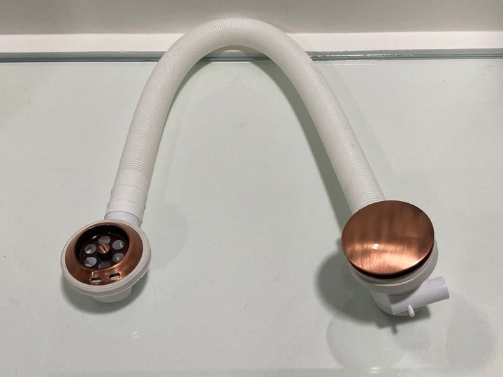 Lot 229  
            Marchington SR19 - Delivery or Collection 

                
BATH SPRUNG WASTE & OVERFLOW IN COPPER - ORIGINAL RRP £90: LOCATION - RACKING 1