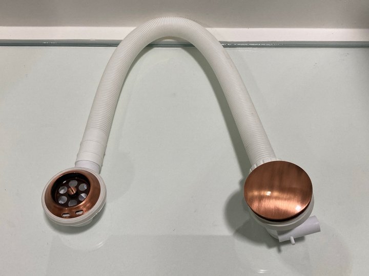 Lot 233  
            Marchington SR19 - Delivery or Collection 

                
BATH SPRUNG WASTE & OVERFLOW IN COPPER - ORIGINAL RRP £90: LOCATION - RACKING 1