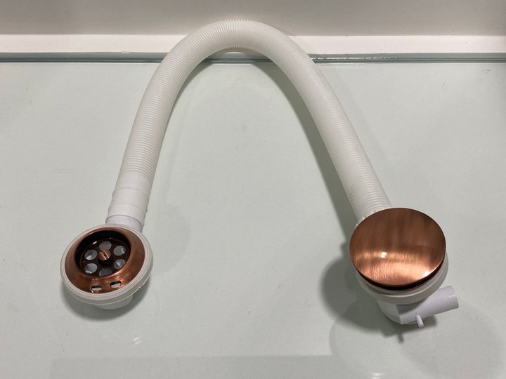 Lot 235  
            Marchington SR19 - Delivery or Collection 

                
BATH SPRUNG WASTE & OVERFLOW IN COPPER - ORIGINAL RRP £90: LOCATION - RACKING 1