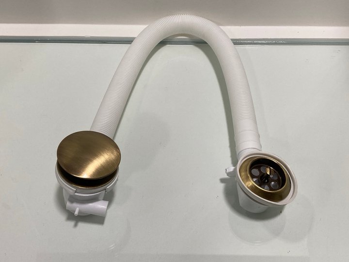 Lot 241  
            Marchington SR19 - Delivery or Collection 

                
BATH SPRUNG WASTE & OVERFLOW IN BRONZE - ORIGINAL RRP £90: LOCATION - RACKING 1