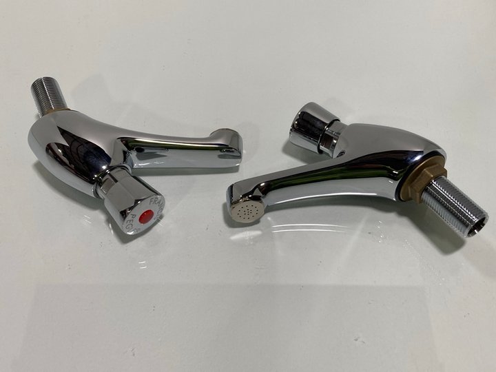 Lot 258  
            Marchington SR19 - Delivery or Collection 

                
PAIR OF NON CONCUSSIVE BASIN PILLAR TAPS IN CHROME - ORIGINAL RRP £180: LOCATION ...