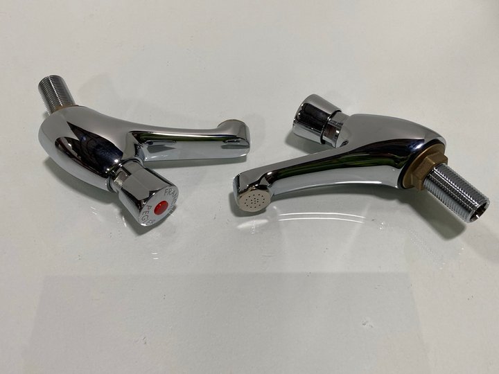 Lot 259  
            Marchington SR19 - Delivery or Collection 

                
PAIR OF NON CONCUSSIVE BASIN PILLAR TAPS IN CHROME - ORIGINAL RRP £180: LOCATION ...