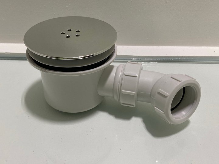 Lot 271  
            Marchington SR19 - Delivery or Collection 

                
90MM FAST FLOW SHOWER WASTE IN CHROME WITH OUTLET ELBOW - ORIGINAL RRP £95: LOCAT...