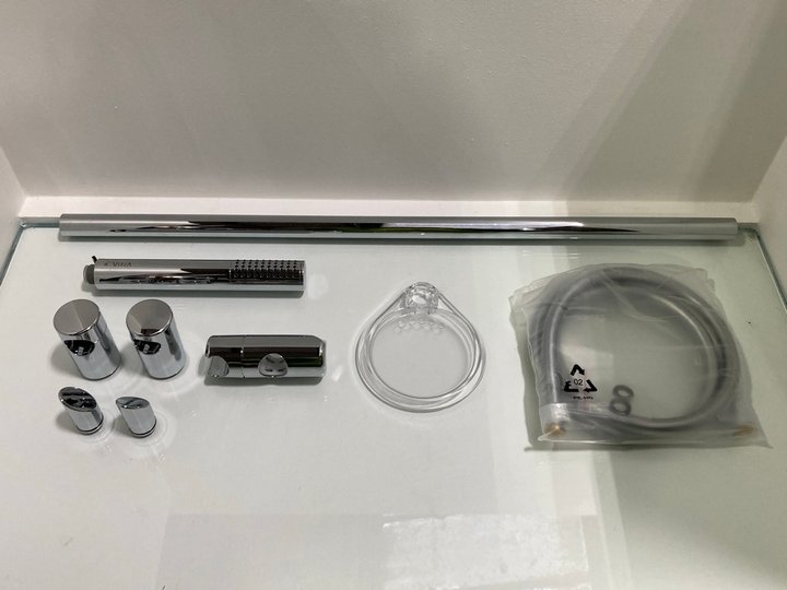 Lot 279  
            Marchington SR19 - Delivery or Collection 

                
VITRA SHOWER SLIDE RAIL KIT IN CHROME - ORIGINAL RRP £105: LOCATION - RACKING 1