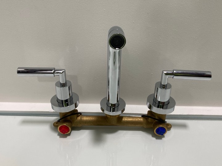 Lot 306  
            Marchington SR19 - Delivery or Collection 

                
WALL MOUNTED 3 HOLE BASIN MIXER IN CHROME - ORIGINAL RRP £255: LOCATION - RACKING 1