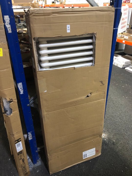 Lot 390  
            Marchington SR19 - Delivery or Collection 

                
TRADITIONAL HORIZONTAL 3 COLUMN CAST IRON STYLE RADIATOR IN PEARL WHITE 1415 X 50...