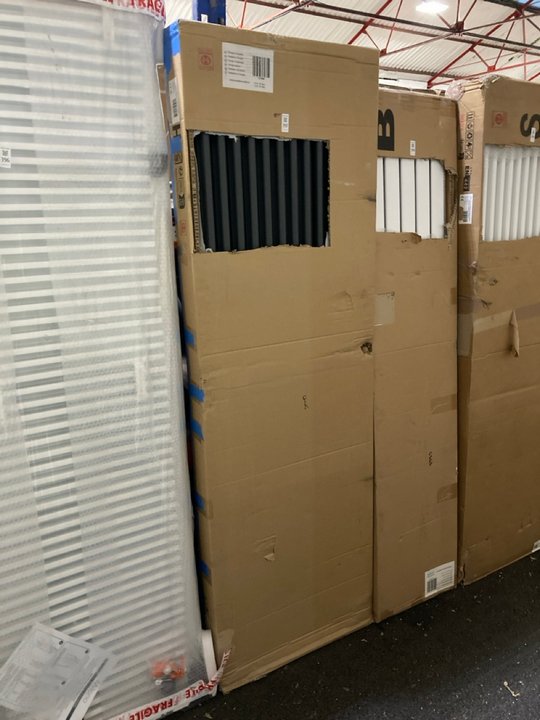 Lot 397  
            Marchington SR19 - Delivery or Collection 

                
TRADITIONAL VERTICAL 12 X 2 COLUMN CAST IRON STYLE RADIATOR IN ANTHRACITE 1800 X ...