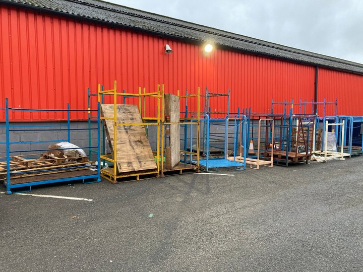 Lot 427  
            Marchington SR19 - Collection 

                
(COLLECTION ONLY) LARGE QTY OF ASSORTED METAL STILLAGES - ORIGINAL RRP £5000: LOC...