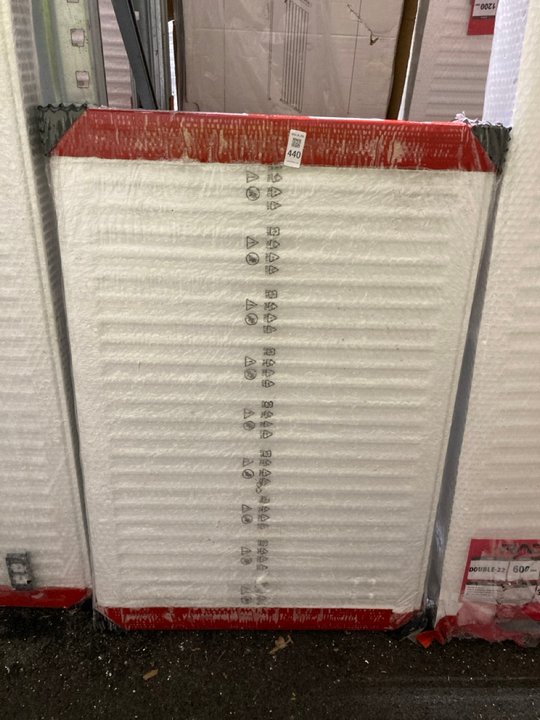 Lot 440  
            Marchington SR19 - Delivery or Collection 

                
KRAD PANEL PLUS COMPACT RADIATOR 900 X 600MM - ORIGINAL RRP £215: LOCATION - B6 I...