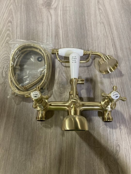 Lot 500  
            Marchington SR19 - Delivery or Collection 

                
TRADITIONAL BSM IN BRUSHED BRASS - ORIGINAL RRP £385: LOCATION - RACKING 2