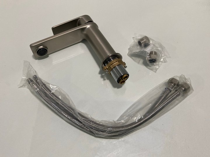 Lot 512  
            Marchington SR19 - Delivery or Collection 

                
MONO BASIN MIXER TAP IN BRUSHED NICKEL - ORIGINAL RRP £215: LOCATION - RACKING 2