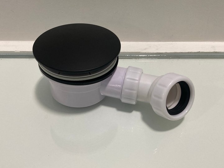 Lot 525  
            Marchington SR19 - Delivery or Collection 

                
90MM FAST FLOW SHOWER WASTE IN BLACK WITH OUTLET ELBOW - ORIGINAL RRP £95: LOCATI...