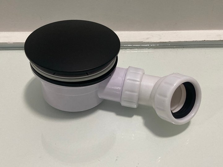 Lot 527  
            Marchington SR19 - Delivery or Collection 

                
90MM FAST FLOW SHOWER WASTE IN BLACK WITH OUTLET ELBOW - ORIGINAL RRP £95: LOCATI...