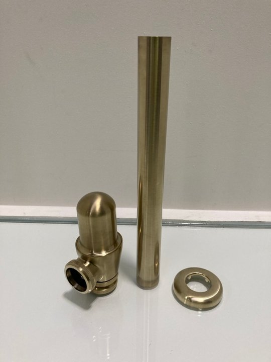Lot 545  
            Marchington SR19 - Delivery or Collection 

                
EXPOSED BOTTLE TRAP IN BRUSHED BRASS - ORIGINAL RRP £105: LOCATION - RACKING 2
