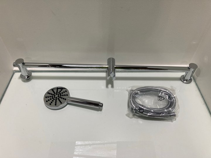Lot 606  
            Marchington SR19 - Delivery or Collection 

                
SHOWER SLIDE RAIL KIT IN CHROME WITH SHOWER HANDSET & HOSE - ORIGINAL RRP £110: L...