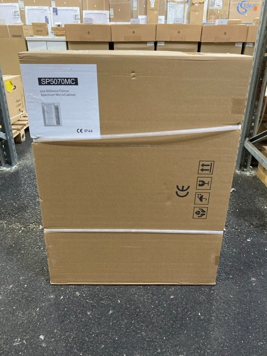 Lot 617  
            Marchington SR19 - Collection 

                
(COLLECTION ONLY) WALL MOUNTED 1 DOOR SPECTRUM ILLUMINATED BATHROOM MIRROR CABINE...