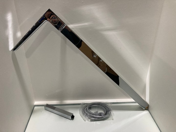 Lot 643  
            Marchington SR19 - Delivery or Collection 

                
FREE STANDING BSM IN CHROME WITH PENCIL STYLE HANDSET, HOE & WALL MOUNTING BRACKE...