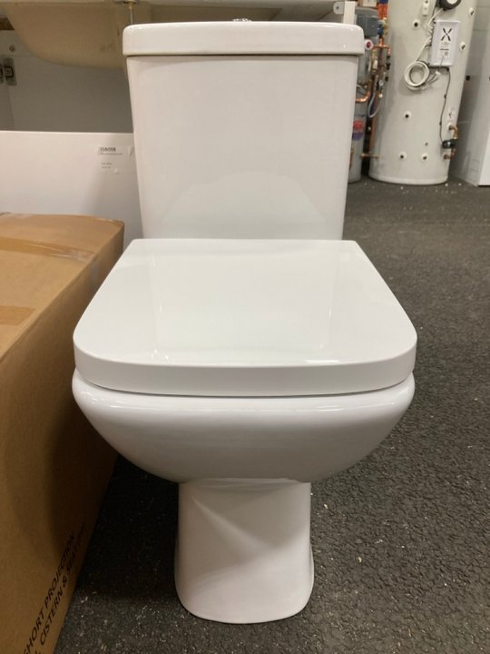 Lot 66  
            Marchington SR19 - Delivery or Collection 

                
SQUARE STYLED CLOSED COUPLED W/C WITH CISTERN FITTINGS, DUAL FLUSH TOP CHROME BUT...