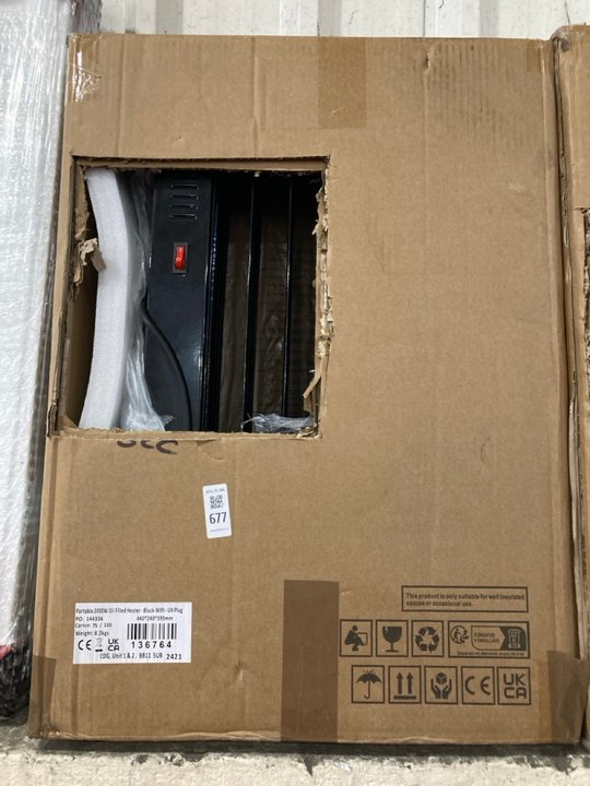 Lot 677  
            Marchington SR19 - Delivery or Collection 

                
2000W BLACK OIL FILLED HEATER 440 X 595MM - ORIGINAL RRP £149: LOCATION - B4