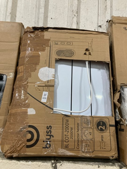 Lot 691  
            Marchington SR19 - Delivery or Collection 

                
1000W WHITE ELECTRIC HEATER 375 X 545MM - ORIGINAL RRP £129: LOCATION - B6