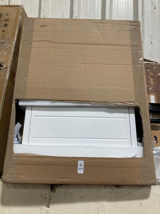Lot 697  
            Marchington SR19 - Delivery or Collection 

                
1500W CERAMIC CORE WHITE ELECTRIC HEATER WIFI CONTROLLED 700 X 490MM - ORIGINAL R...
