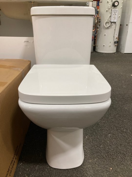 Lot 69  
            Marchington SR19 - Delivery or Collection 

                
SQUARE STYLED CLOSED COUPLED W/C WITH CISTERN FITTINGS, DUAL FLUSH TOP CHROME BUT...
