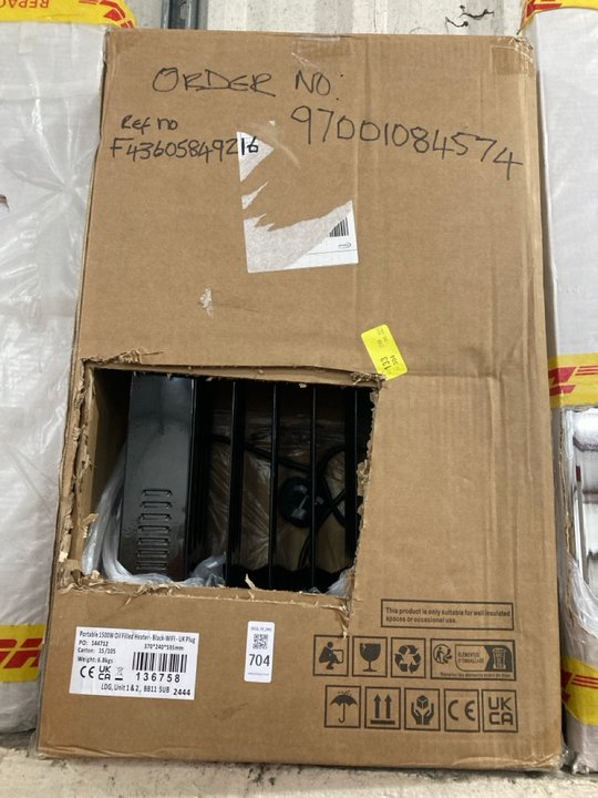 Lot 704  
            Marchington SR19 - Delivery or Collection 

                
1500W BLACK OIL FILLED HEATER 370 X 595MM - ORIGINAL RRP £139: LOCATION - B6