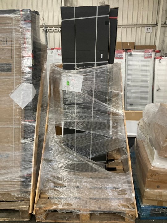 Lot 723  
            Marchington SR19 - Collection 

                
(COLLECTION ONLY) PALLET OF CLEAR GLASS SILVER FRAMED SHOWER GLASS MAY BE ADAPTED...