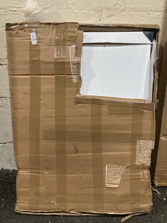 Lot 749  
            Marchington SR19 - Delivery or Collection 

                
DECOR PANEL DOUBLE COMPACT RADIATOR 800 X 600MM - ORIGINAL RRP £255: LOCATION - B2