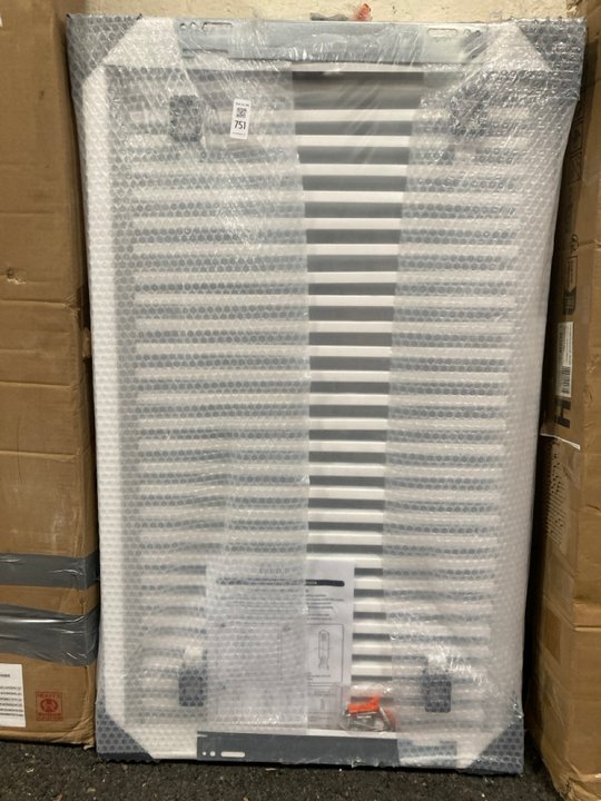 Lot 751  
            Marchington SR19 - Delivery or Collection 

                
MILANO SINGLE COMPACT RADIATOR 1000 X 600MM - ORIGINAL RRP £225: LOCATION - B2
