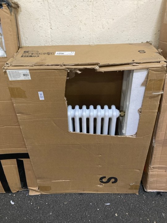 Lot 765  
            Marchington SR19 - Delivery or Collection 

                
TRADITIONAL HEATED TOWEL RADIATOR IN BRUSHED BRASS WITH A 8 X 3 COLUMN CAST IRON ...