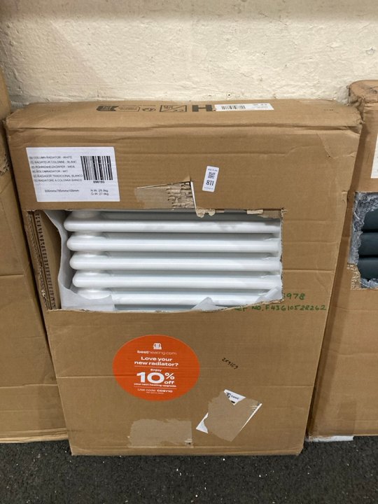 Lot 811  
            Marchington SR19 - Delivery or Collection 

                
TRADITIONAL HORIZONTAL 3 COLUMN CAST IRON STYLE RADIATOR IN WHITE 785 X 500MM - O...
