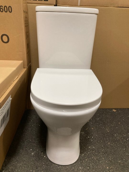 Lot 81  
            Marchington SR19 - Delivery or Collection 

                
D-SHAPED CLOSED COUPLED W/C WITH CISTERN FITTINGS, DUAL FLUSH TOP CHROME BUTTON &...