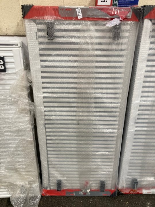 Lot 822  
            Marchington SR19 - Delivery or Collection 

                
KRAD SINGLE COMPACT RADIATOR 1400 X 600MM - ORIGINAL RRP £280: LOCATION - B8