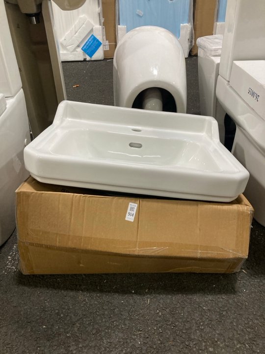 Lot 914  
            Marchington SR19 - Collection 

                
(COLLECTION ONLY) 600MM WIDE 1TH CERAMIC BASIN - ORIGINAL RRP £240: LOCATION - A6