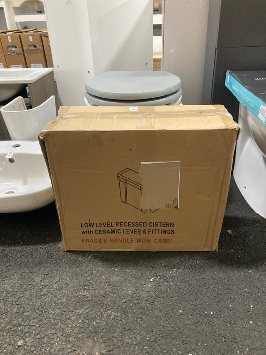 Lot 931  
            Marchington SR19 - Collection 

                
(COLLECTION ONLY) LOW LEVEL PAN WITH LUXURY LIGHT GREY WOODEN SEAT WITH LOW LEVEL...