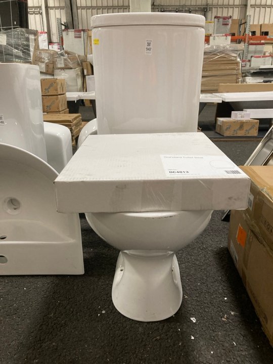 Lot 947  
            Marchington SR19 - Collection 

                
(COLLECTION ONLY) CLOSED COUPLED W/C WITH CISTERN FITTINGS, DUAL FLUSH TOP CHROME...