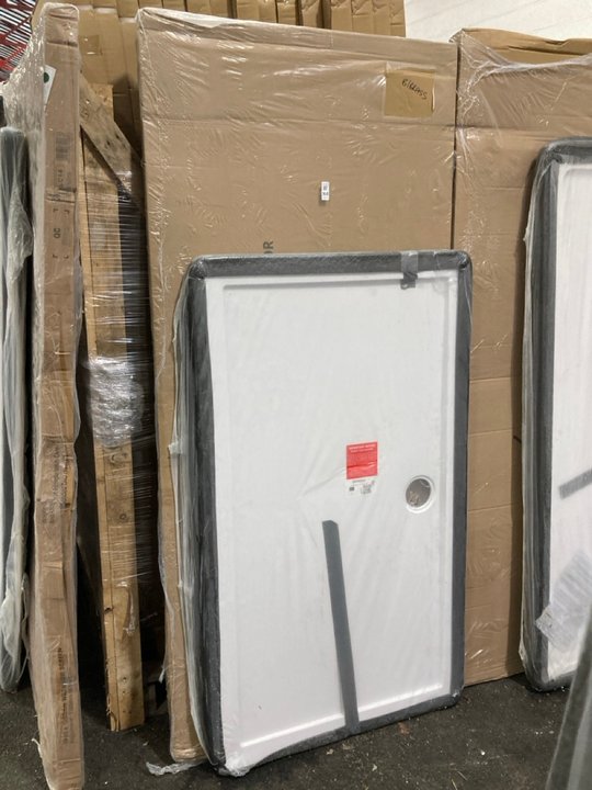 Lot 960  
            Marchington SR19 - Collection 

                
(COLLECTION ONLY) CLEAR GLASS BRUSHED BRASS FRAMED 1400 X 1900MM SLIDING SHOWER D...