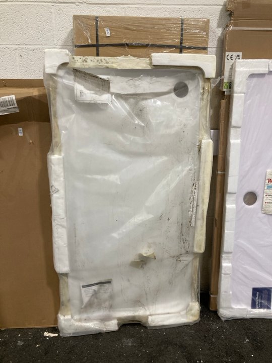 Lot 971  
            Marchington SR19 - Collection 

                
(COLLECTION ONLY) CLEAR GLASS SILVER FRAMED 700 X 1900MM SHOWER PANEL WITH A ANTI...