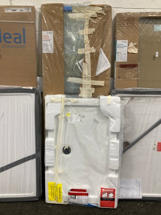 Lot 984  
            Marchington SR19 - Collection 

                
(COLLECTION ONLY) CLEAR GLASS SILVER FRAMED 700 X 1900MM WET ROOM PANEL WITH A 11...